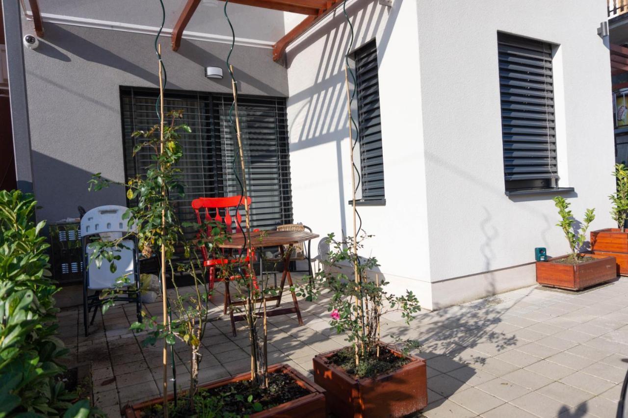 Apartment Maksimir Yard Zágráb Kültér fotó
